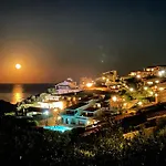 דירה Punta Est - Trilo Rosmarino Giardino & Pool קאפו קודה קבלו
