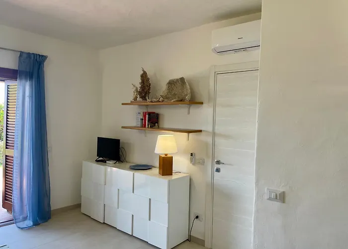 Villaggio Est 2 Con Giardino Vista Mare