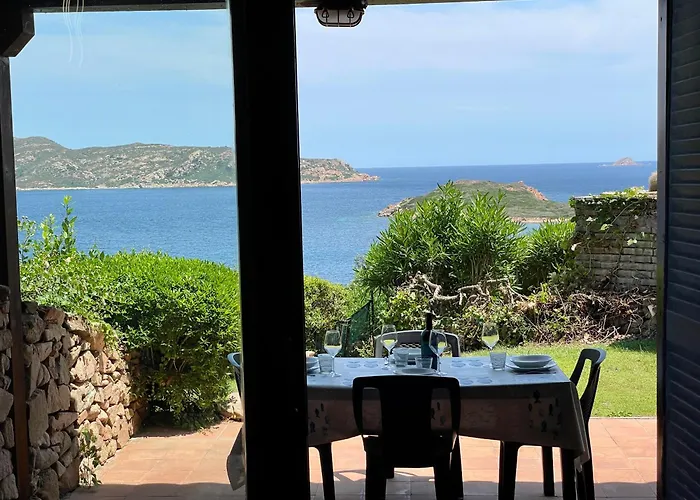 Villaggio Est 2 Con Giardino Vista Mare Apartamento *