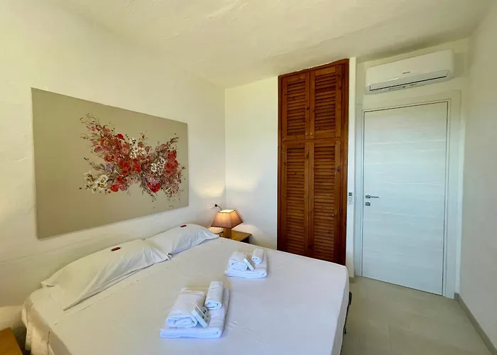 Villaggio Est 2 Con Giardino Vista Mare *