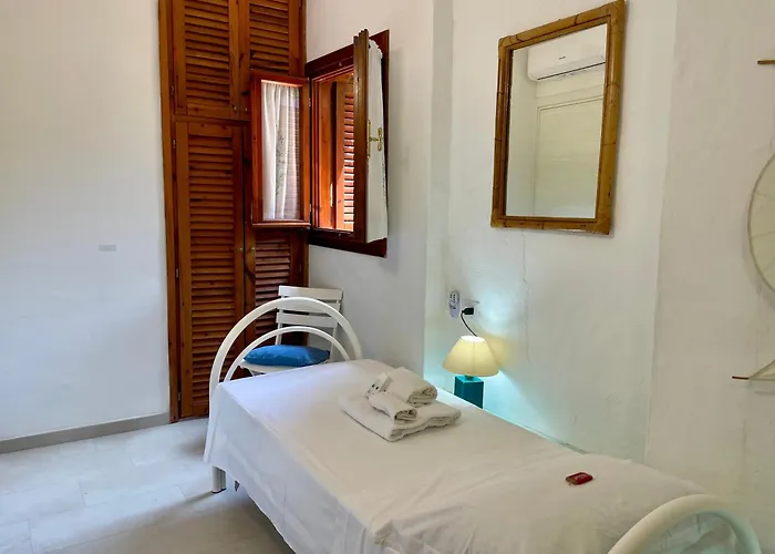 Apartman Villaggio Est 2 Con Giardino Vista Mare Capo Coda Cavallo