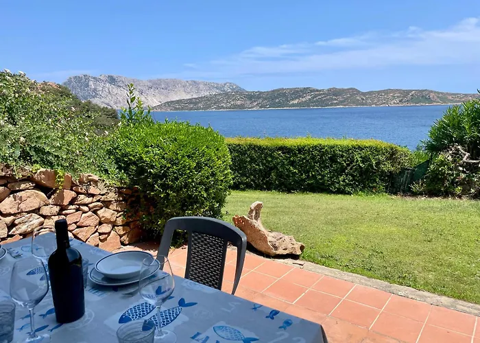 Villaggio Est 2 Con Giardino Vista Mare *